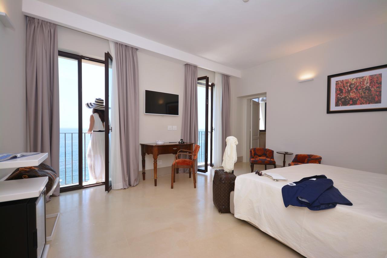 I Bastioni San Domenico - Boutique Hotel Галлиполи Экстерьер фото